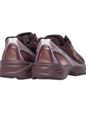 New Balance Women's Maroon Running Sneakers FL thumbnail 3