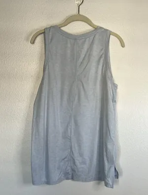 New York Laundry EUC Light Blue Workout Tank Top sz L thumbnail 4