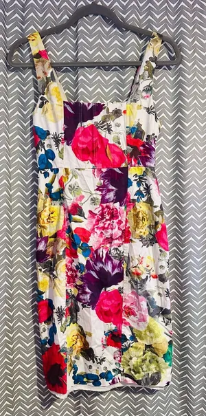 Alice + Olivia | Sleeveless Floral Sheath Dress, size 2 thumbnail 1