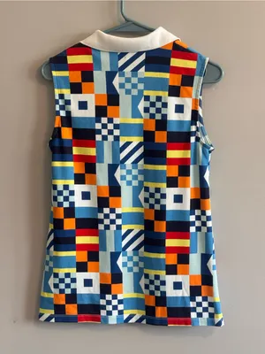Lands’ End Women’s Small Sleeveless Geometric Print Polo Golf Top thumbnail 3
