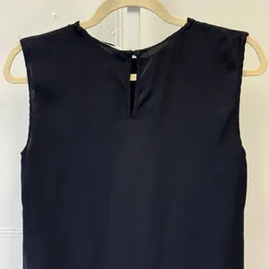 Milly Black Silk Blend Sleeveless Blouse Keyhole Back Top Size 4 Made‎ in USA thumbnail 4