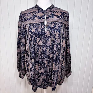 LUCKY BRAND Top Blue Pink Floral Pin-tucked Front Boho 3/4 sleeve shirt size‎ M thumbnail 2