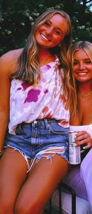Sadie and Sage Boutique One Shoulder Tank thumbnail 1