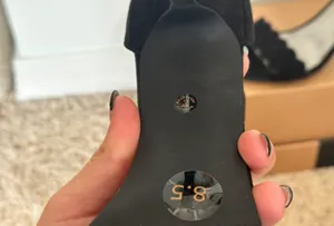 Heels Black Size 8.5 thumbnail 3