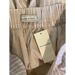 NWT Abercrombie & Fitch M 100% Cotton Tan White Stripe Pull On Wide Leg Pant thumbnail 9