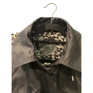 Vintage Y2K Guess Leopard Print Nylon Belted Hooded Trench Coat Size Large Black thumbnail 2