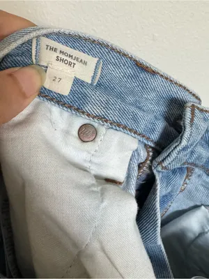 Madewell Mom Jean Short Light Wash Fray Hem High Waist Size 27 / 28 thumbnail 7