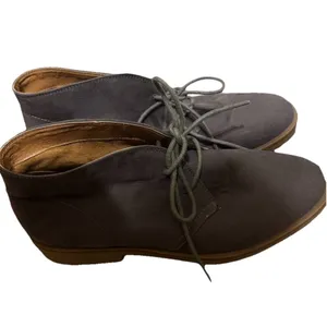 American‎ Eagle Outfitter Booties Sz 10M Tan Faux Suede CHUKKA BOOT BOHO thumbnail 2