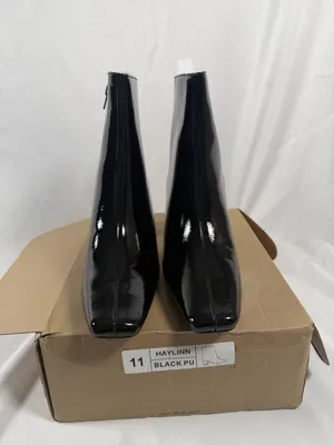 Journee Collection Boots Womens Size 11 Black Haylinn Block Heel Dress Booties thumbnail 2