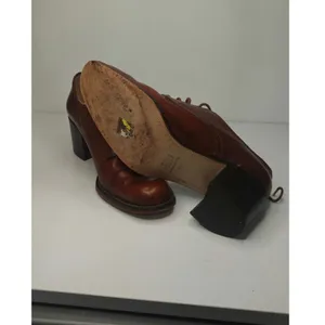 Joan & David Brown leather ankle boots sz 37.5 /7 thumbnail 6