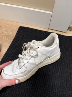Women’s Nike Air Force 1 White thumbnail 6