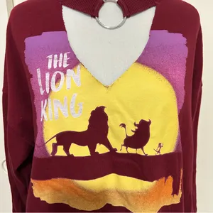 5/$30 🎈 Disney the lion king XL choker style sweatshirt thumbnail 2