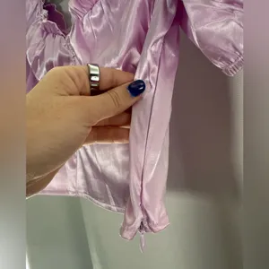 Haute Monde Lilac Satin Puff Sleeve Corset Crop Top Size XS thumbnail 6