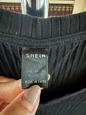 Shein Loose Fit Dress thumbnail 3