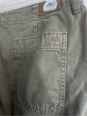 American Eagle Distressed Olive Green Women’s Pants Size 14 short thumbnail 3