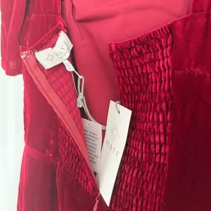 WAYF Scarlet Velvet Puff Sleeve Mini Dress M NWT Holiday Party Red‎ thumbnail 8