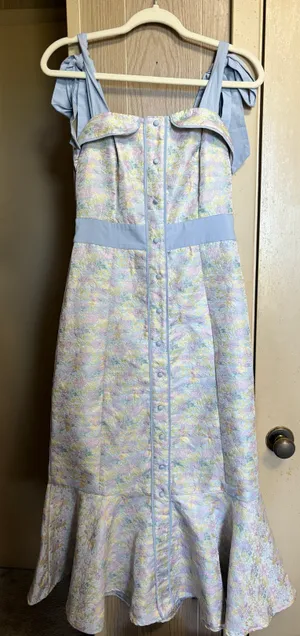 Boutique Floral Midi Dress thumbnail 1