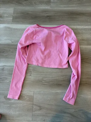 Urban Outfitters Crop Top thumbnail 2