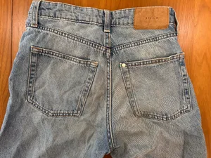 H&M Jeans High-Waisted Mom thumbnail 10