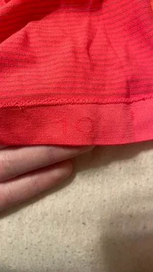 Lululemon Swiftly Tech Short Sleeve Lip Gloss thumbnail 3