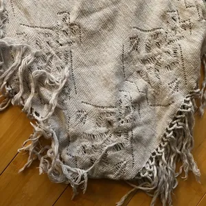 Free People Temptress Cowl Neck Sweater Light Gray Size XS Tassels Asymmetrical thumbnail 3