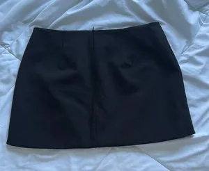 Forever 21 Black Mini Skirt thumbnail 2