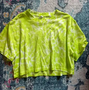Lululemon Top thumbnail 1