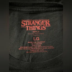 Netflix Stranger Things 2 Will Upside Down Graphic T-Shirt Women’s SZ LG thumbnail 11