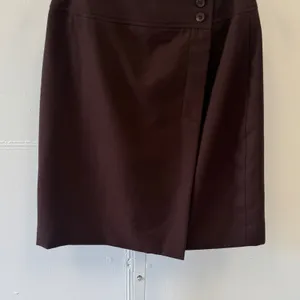 Vintage Lord & Taylor Brown 100% Pure New Wool Button Wrap Mini Skirt Size 4 thumbnail 4