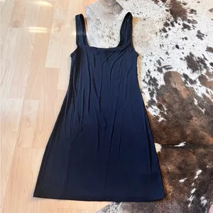 ARITZIA WILFRED Black Sleeveless‎ Mini Dress Flowy Size XS thumbnail 4