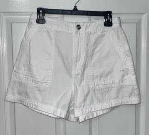 Universal Threads Target White Jean Shorts thumbnail 1