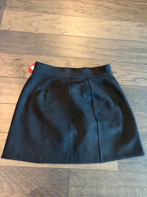 New With Tags Spanx Faux Suede Mini Skirt via it’s built in shorts Sz M thumbnail 8