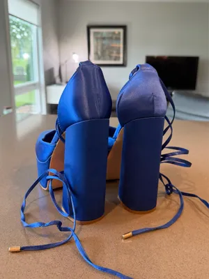 Heels  thumbnail 3