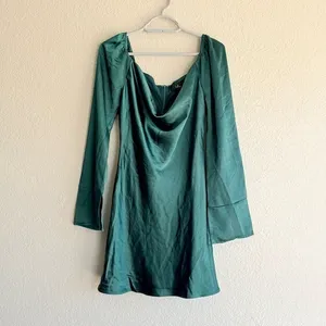 NEW Lulus Sensational Fate Emerald Green Satin Cowl Neck Mini Dress Sz Small thumbnail 9