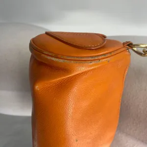 Vintage Y2k Juicy Couture Barrel Shoulder Bag Purse Leather Orange Logo Charm thumbnail 8