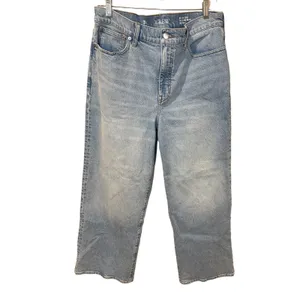 J.Crew 96 Slim Wide Leg Jeans Ankle Length Light Indigo Wash Size 31 thumbnail 2