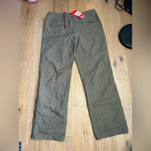 Size 10 North Face Hiking Pants, Women’s Large Hiking pants thumbnail 8