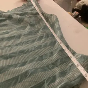 FINAL MARKDOWN Unique crochet back top Size undefined thumbnail 6