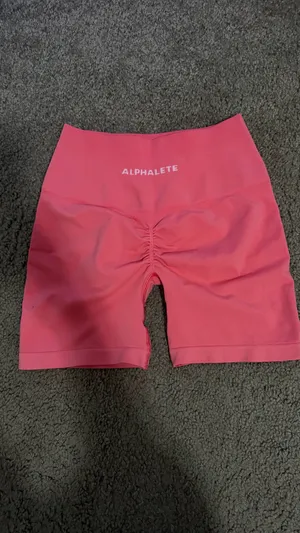 Alphalete Amplify Shorts 4.5" thumbnail 2