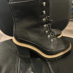 A New Day Black Faux Leather Women’s Boots size 6 thumbnail 3