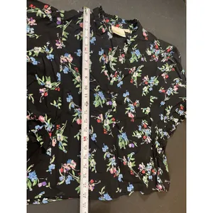 Maeve Anthropologie Dark Floral Butterfly Ruffle Short Sleeve Top Button Front S thumbnail 8