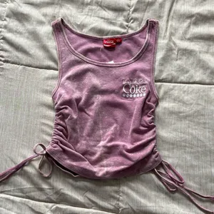 🍂Enjoy coke Coca-Cola ruched tank top daises flowers🍂 thumbnail 1