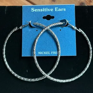 Silver Hoop Earrings for Sensitive Ears thumbnail 3