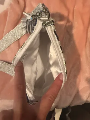 Rebel Purse thumbnail 4