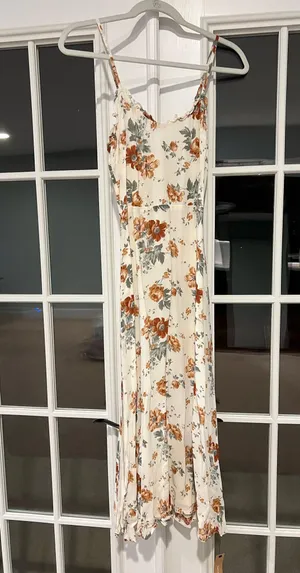 NWT Reformation Cassandra dress in veranda thumbnail 2