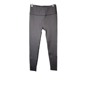 Fabletics Athleisure Womens Size M Legging Purple Gray Mid Rise Full Compression thumbnail 2