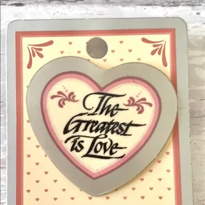 The Greatest Love Heart Pin Faith Christian Bible Jesus NEW thumbnail 2