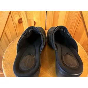 Clark’s Artisan 62387 Mill River Black Slip On Mule shoes Women's US Size 7 M thumbnail 5