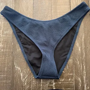 J. Crew NWT Bikini Bottom‎ Women’s L Curved Waist Navy Blue Scrunchie thumbnail 3