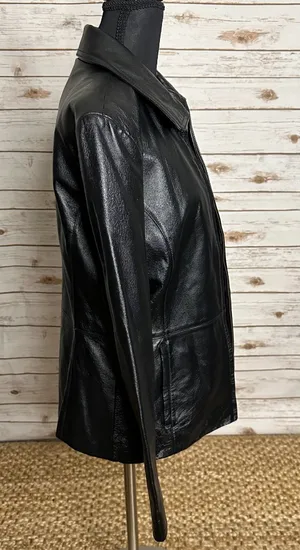 Worthington black 100% genuine leather full zip long sleeve jacket Size Small thumbnail 3
